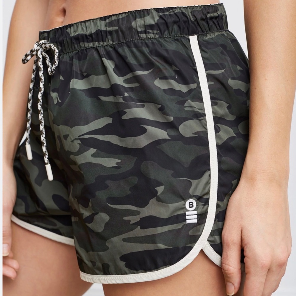 Bandier x Solid & Striped Passport Camo Shorts